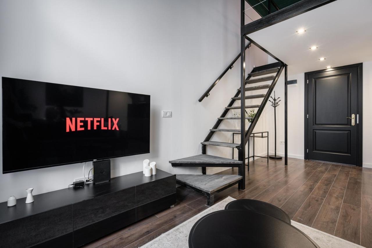 E41 - Trendy Boutique Apartments - Prime Spot By Bqa Budapest Ngoại thất bức ảnh